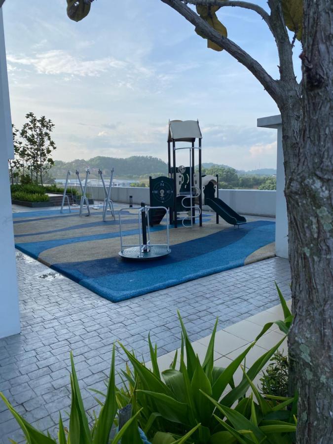 Family Stay, Sepang Klia, Free 2 Parking&Unifi Exterior photo